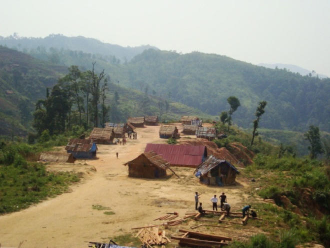 Nghịch lý trong chính sách hỗ trợ đồng bào dân tộc thiểu số thoát đói nghèo ở Tây Bắc