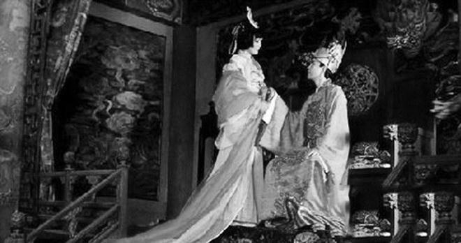 Khủng khiếp một vụ án oan: 3.000 cô gái bị giết hại trả thù cho một người đẹp