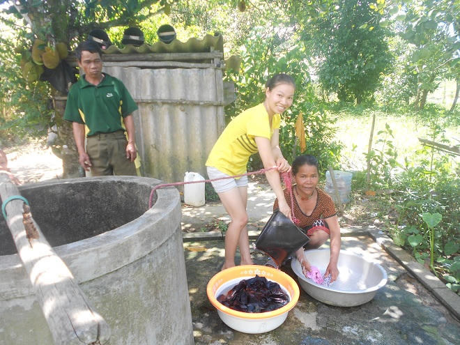 'Bùa yêu' của chàng trai Ka Tu 4 lần xin cưới cô gái người Kinh