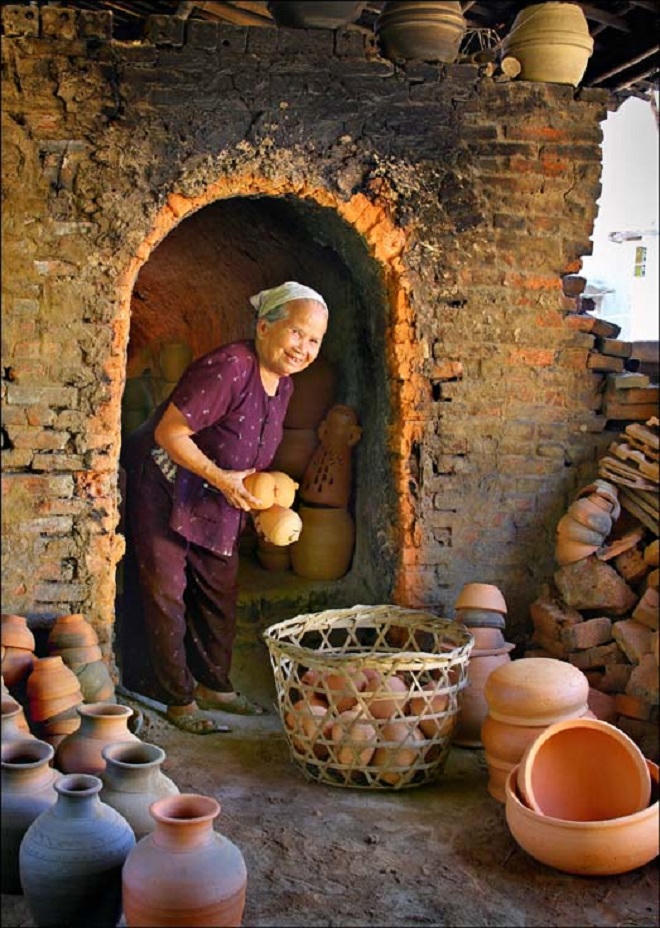 Sống chết nhờ... cục đất sét