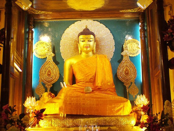 Cầu bình an hay sửa xấu thành tốt?