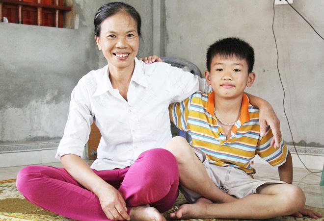 Người phụ nữ trở về sau 12 năm bị lừa bán sang Trung Quốc