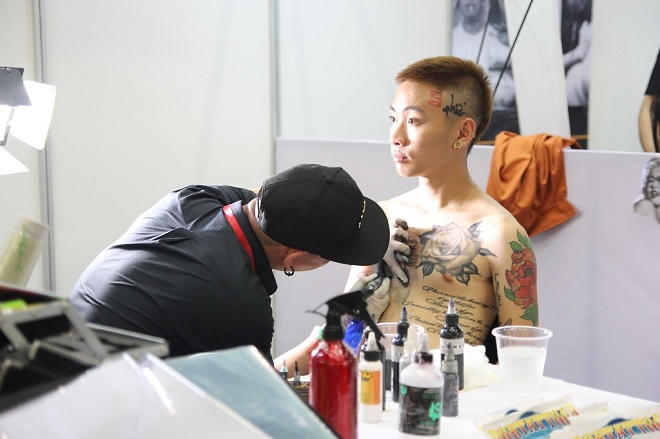 Xăm mình ở Việt Nam dưới ngòi bút phóng viên nước ngoài