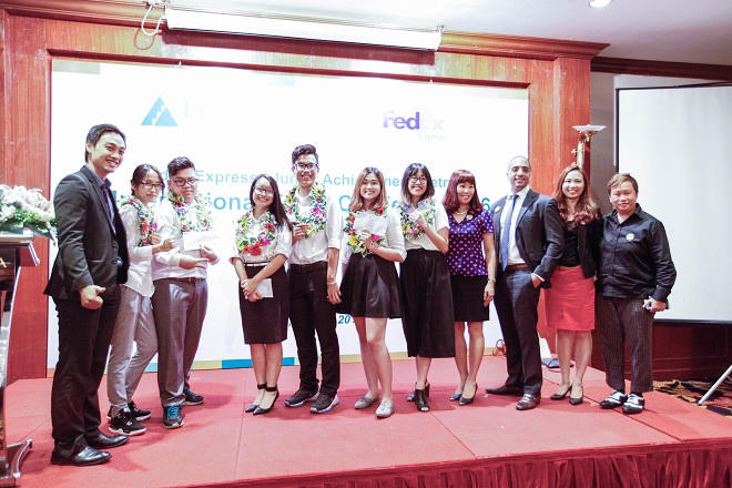 Học sinh Việt Nam tranh tài tại cuộc thi thách thức thương mại quốc tế