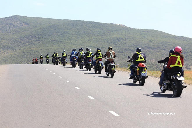 “Vỡ tim” khi con đi “phượt”