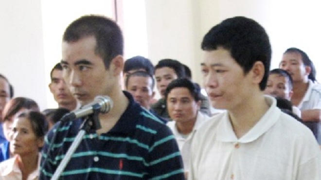 Truy bắt ba 'yêu râu xanh' trong kỳ án 'bóng người áo trắng'