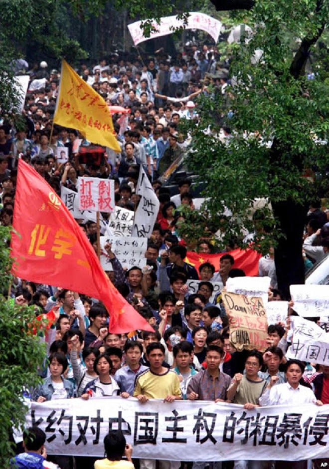 Sau vụ 'ném bom nhầm': Mỹ - Trung bồi thường lẫn nhau