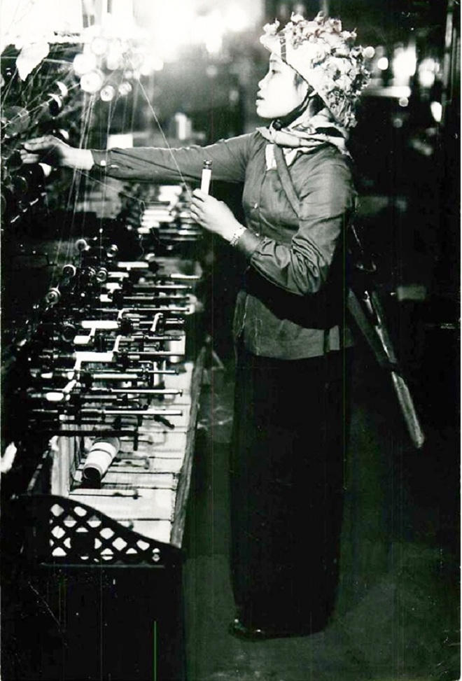 Vàng son một thời: Nhà máy lương công nhân tương đương lương giám đốc