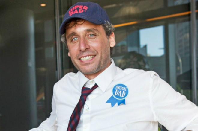 Dở khóc dở cười quanh chuyện cho bán “con giống” tại Mỹ