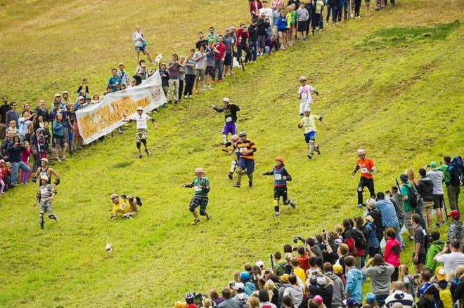 Những cuộc thi “quái đản” trên thế giới