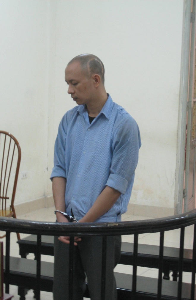 Phát cuồng 'tự sướng' 9 thiếu nữ mắc bẫy siêu lừa