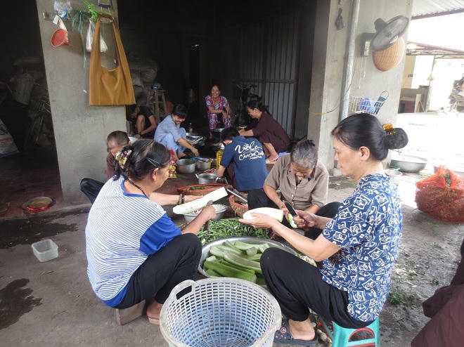 Trân trọng, từ bi - những suất ăn từ thiện tại Bệnh viện K