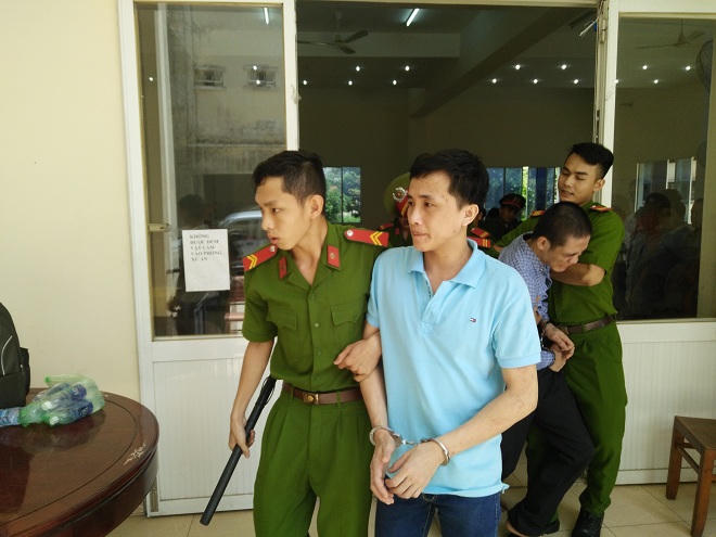 Lộn xộn phiên xử vụ án “sếp” mất mạng vì đuổi việc công nhân