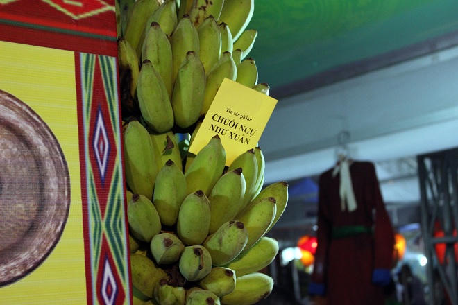 Độc đáo những sản vật tại hội chợ miền Tây xứ Thanh