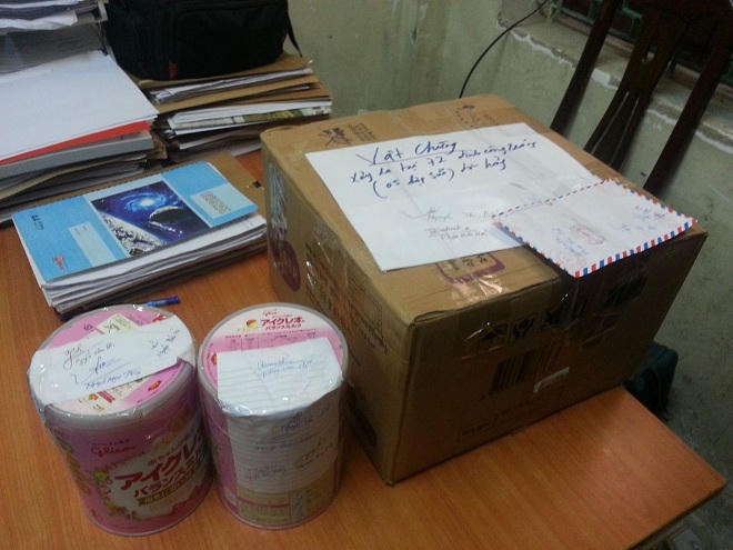 Xôn xao Nghệ An: Ông bố ném sữa trước cửa siêu thị bị bắt giam