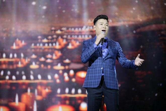 Xúc động nghẹn ngào đêm nghệ thuật “Trong vòng tay Mẹ”