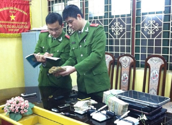 “Bóng ma” cá độ và những hệ lụy - Triệt phá những đường dây nghìn tỷ