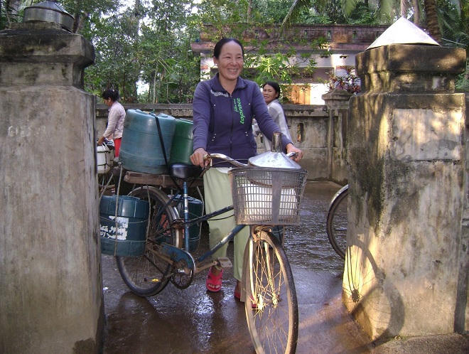 Ly kỳ chuyện cây se duyên, rắn cứu người bên miệng giếng thiêng