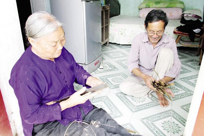 Chuyện tình lãng mạn khiến 9x cũng phải ngưỡng mộ của vợ chồng U80