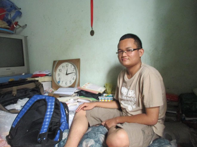 Mẹ nhặt ve chai nuôi con giành giải thưởng danh giá của Úc