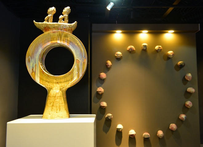 6 nghệ sĩ nước ngoài cùng “bám rễ cội nguồn”