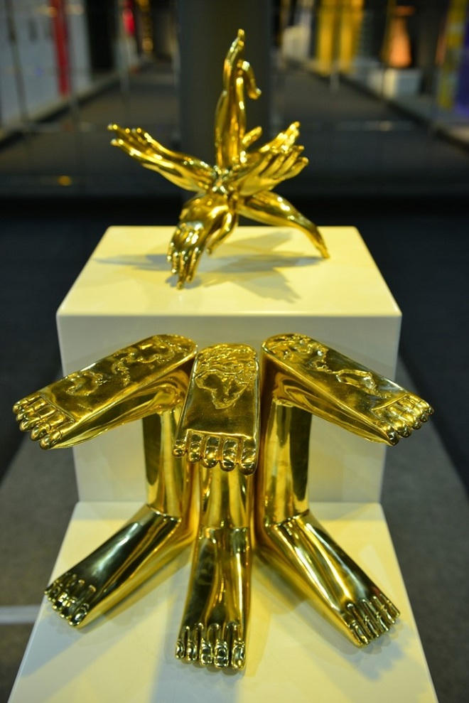 6 nghệ sĩ nước ngoài cùng “bám rễ cội nguồn”