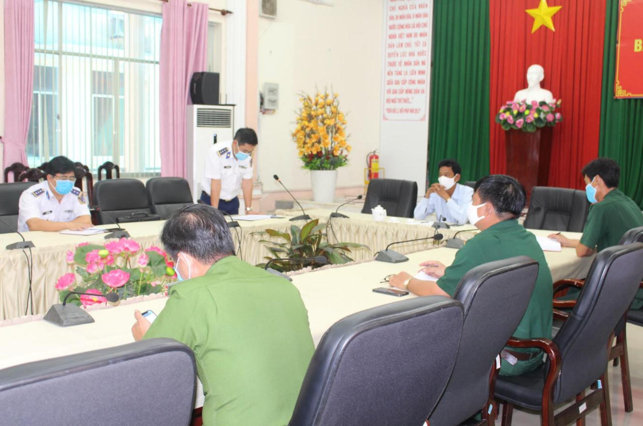 Bộ Tư lệnh Vùng Cảnh sát biển 4 huy động sức mạnh phòng, chống dịch bệnh Covid-19