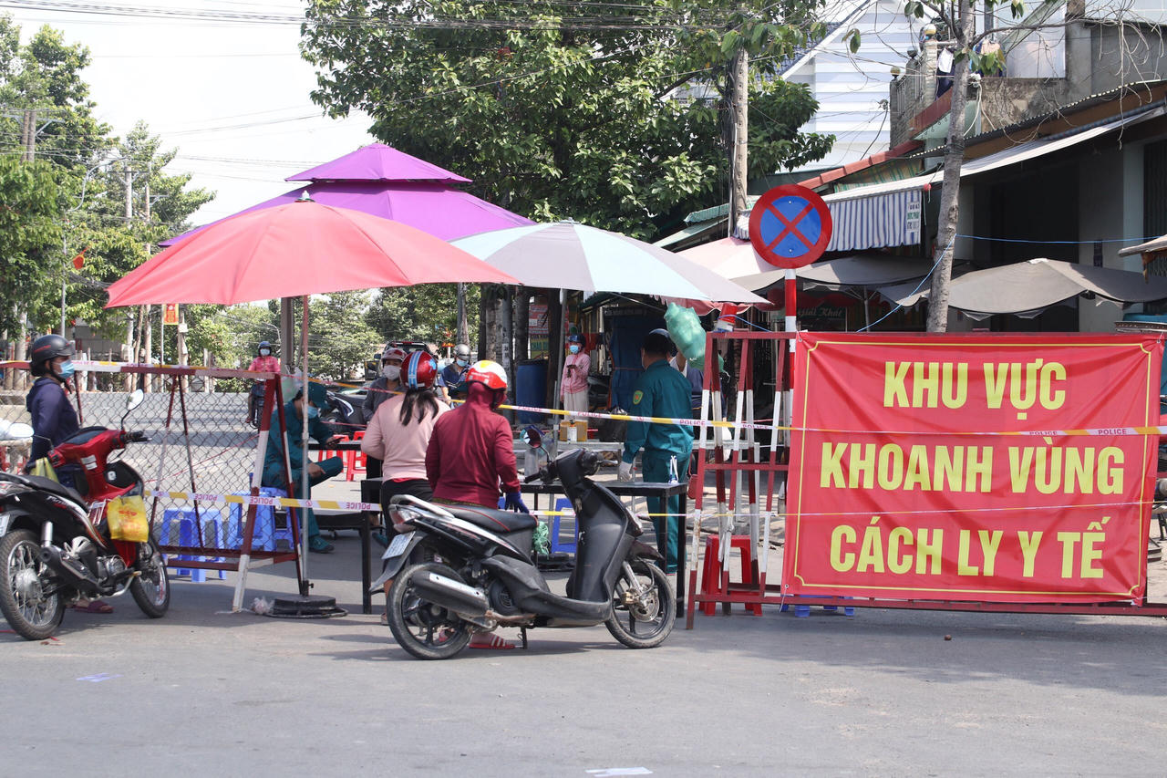 Bình Phước yêu cầu người lao động tạm thời không đến TP HCM, Bình Dương