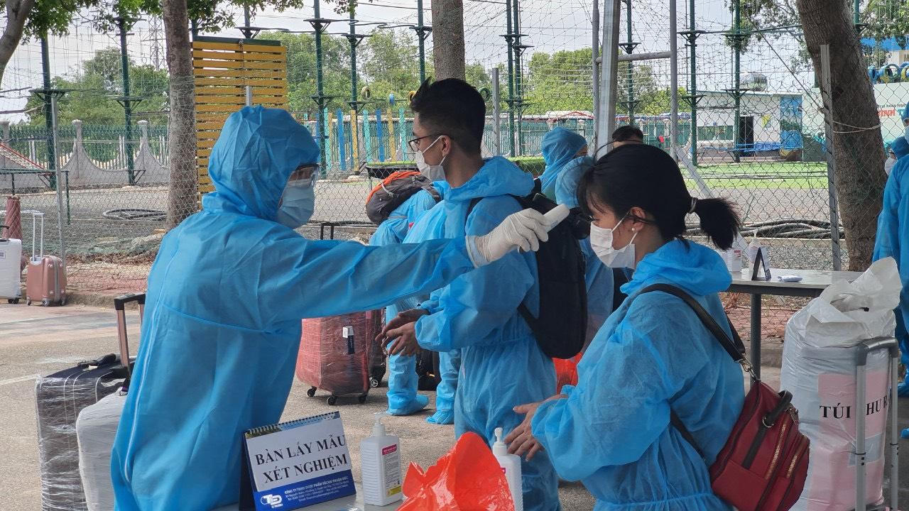 Xét nghiệm diện rộng khu vực nguy cơ cao có người mắc COVID-19 tại Bà Rịa – Vũng Tàu