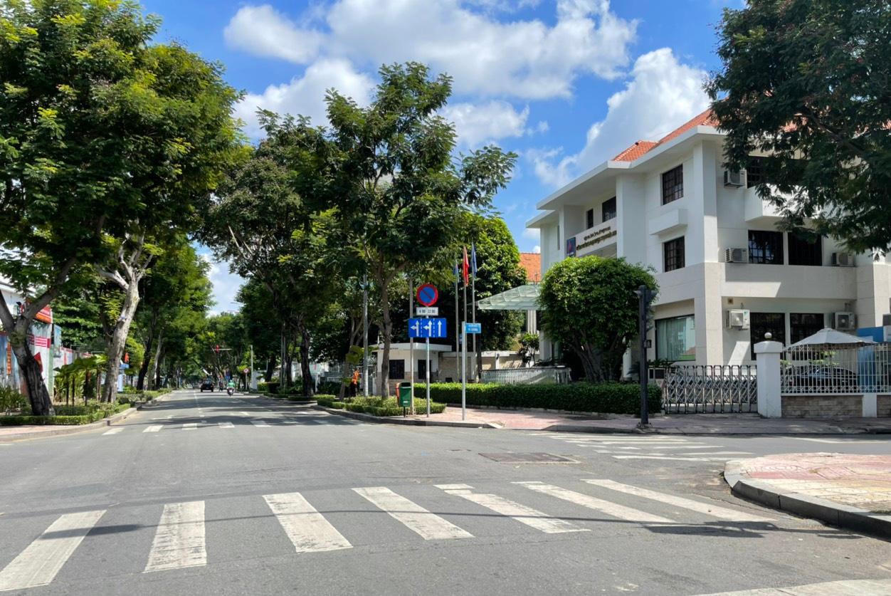 Một TP HCM yên tĩnh động lòng người...