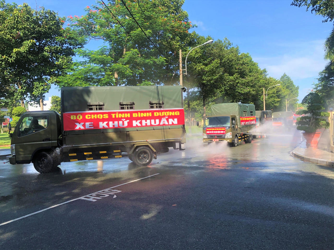 Bình Dương phát động Chiến dịch tiêm chủng vaccine và phun khử khuẩn diện rộng