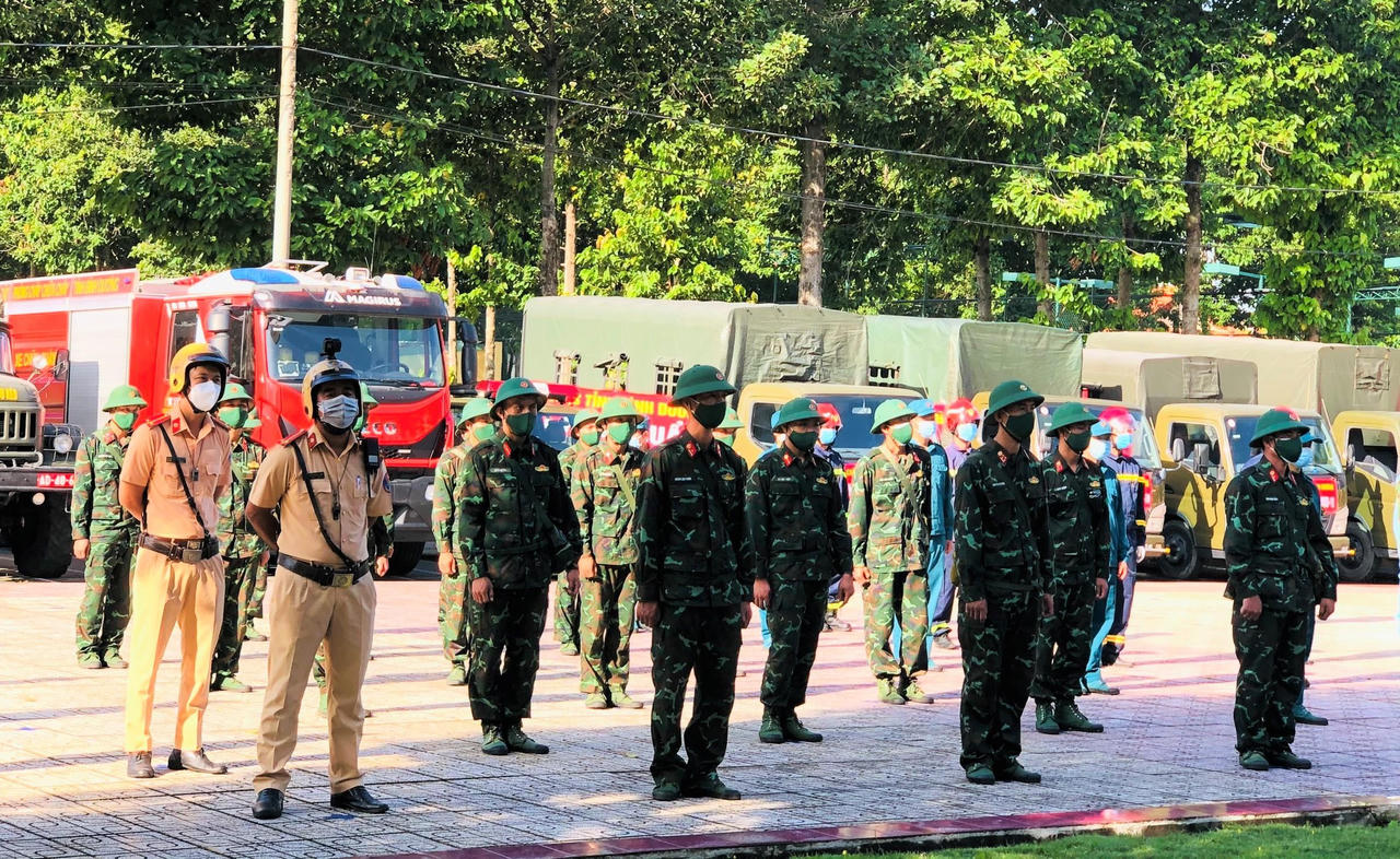 Bình Dương phát động Chiến dịch tiêm chủng vaccine và phun khử khuẩn diện rộng