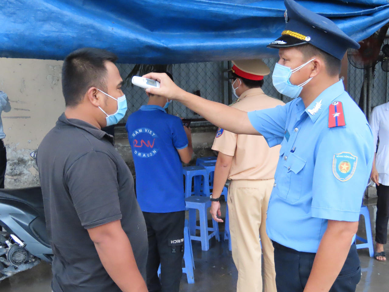 Chủ tịch tỉnh Đồng Nai yêu cầu xử lý nghiêm các trường hợp cố tình vi phạm Chỉ thị 16