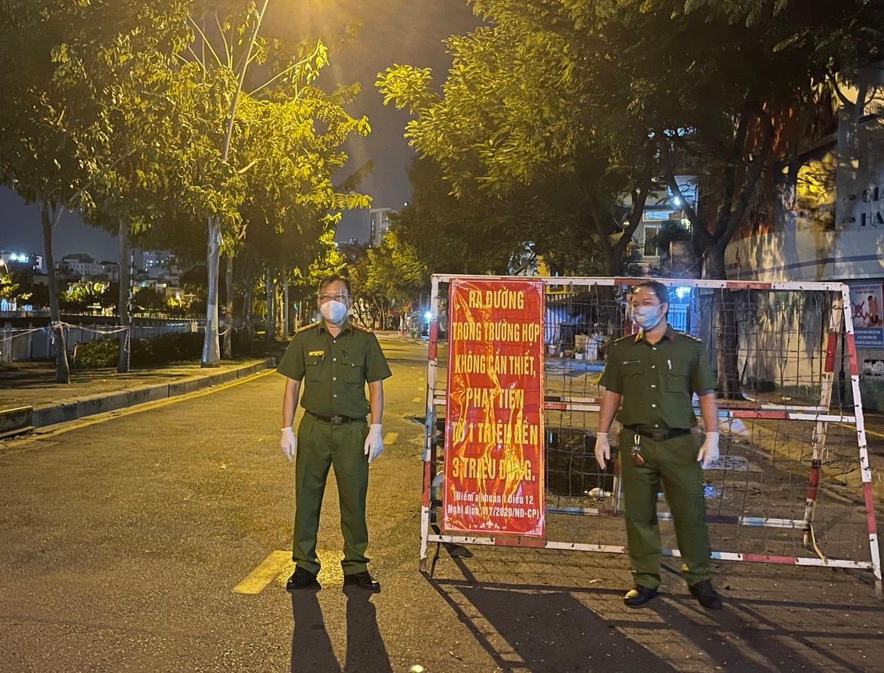 TP HCM quyết liệt cùng người dân chiến thắng dịch bệnh