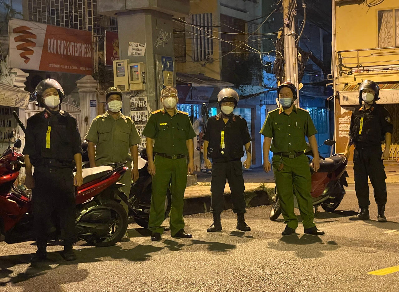 TP HCM quyết liệt cùng người dân chiến thắng dịch bệnh