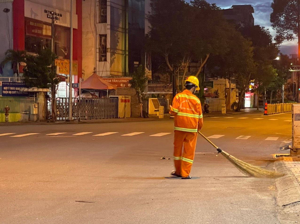 TP HCM quyết liệt cùng người dân chiến thắng dịch bệnh