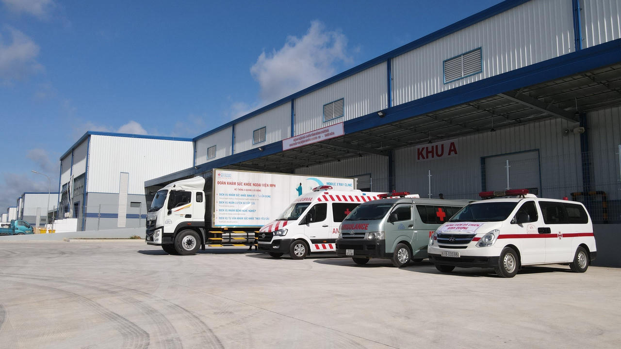 Bình Dương chính thức vận hành thêm 2 bệnh viện dã chiến quy mô 8.000 giường