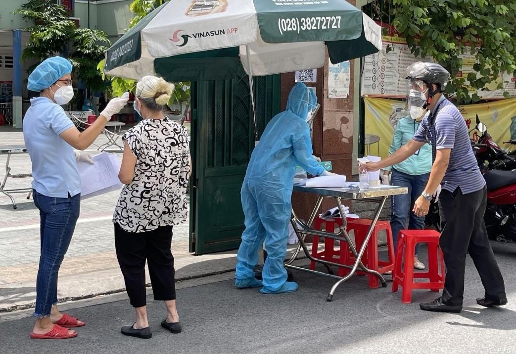 TP HCM nỗ lực để quay về trạng thái "bình thường mới"