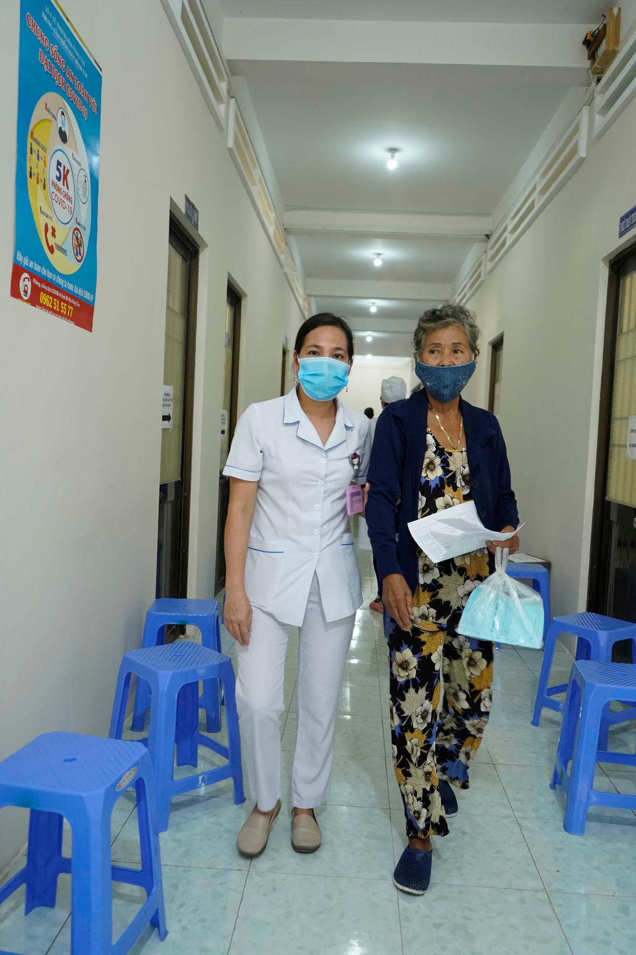 Hơn 70% người dân Côn Đảo được tiêm vaccine phòng COVID-19