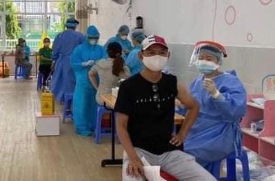  Những 'Chiến sĩ áo trắng' với sứ mệnh thiêng liêng tuyến đầu chống dịch