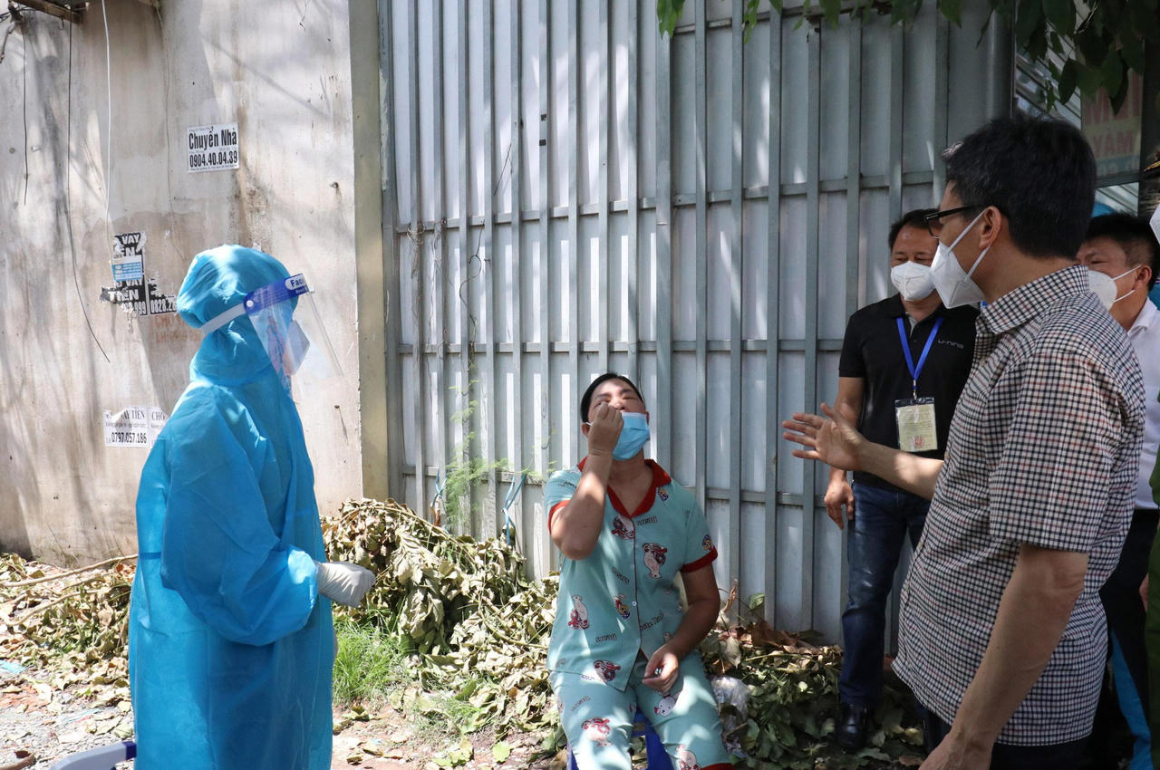 Phó Thủ tướng yêu cầu Bình Dương sâu sát đời sống người dân khu vực đang giãn cách