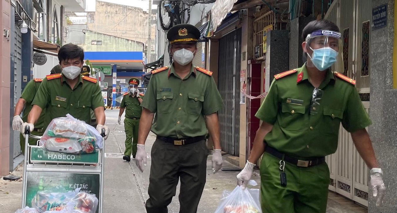 Tinh thần Quốc khánh tiếp sức cho cả nước giành chiến thắng trong 'cuộc chiến mới'