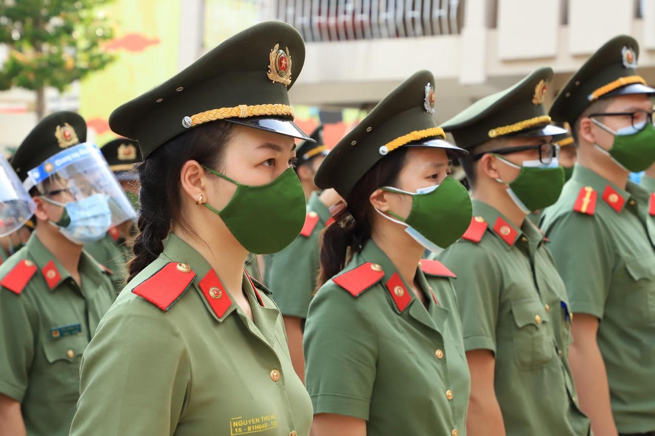 300 cán bộ, học viên Công an chi viện Đồng Nai chống dịch