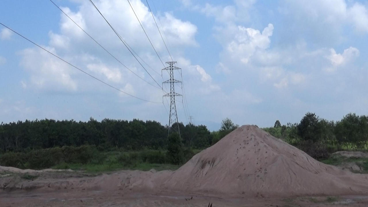 Chân dung ông trùm “cát tặc” ở thủ phủ cát Đức Linh