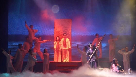 Tinh thần người cộng sản!