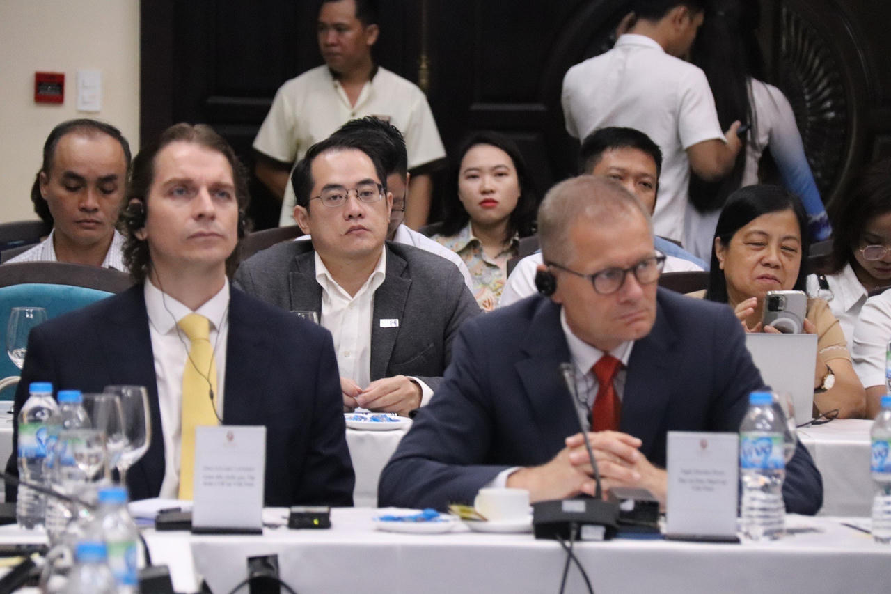 Bình Thuận muốn phát triển điện gió ngoài khơi để thúc đẩy kinh tế biển