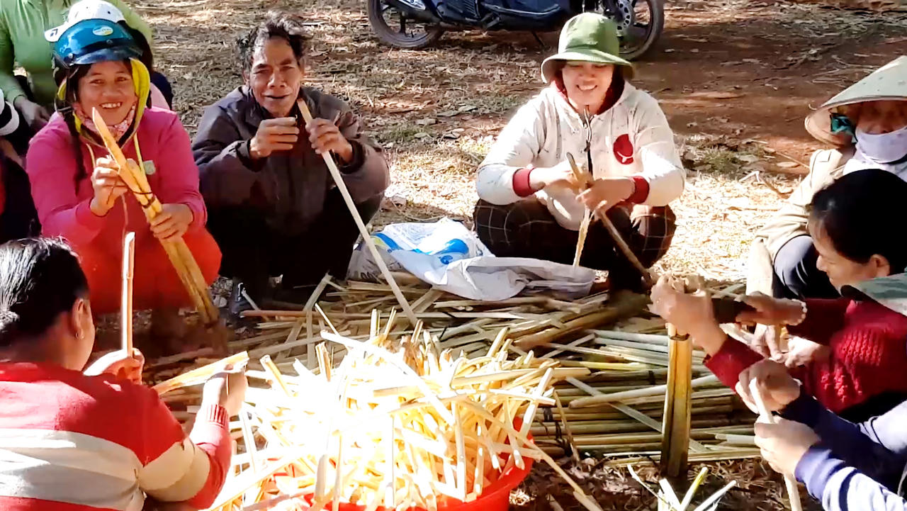 Canh thụt - món ẩm thực độc đáo của đồng bào dân tộc thiểu số tỉnh Bình Phước