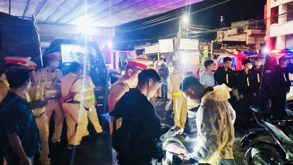 Truy bắt “quái xế” lạng lách, nẹt pô trên quốc lộ ở Đồng Nai