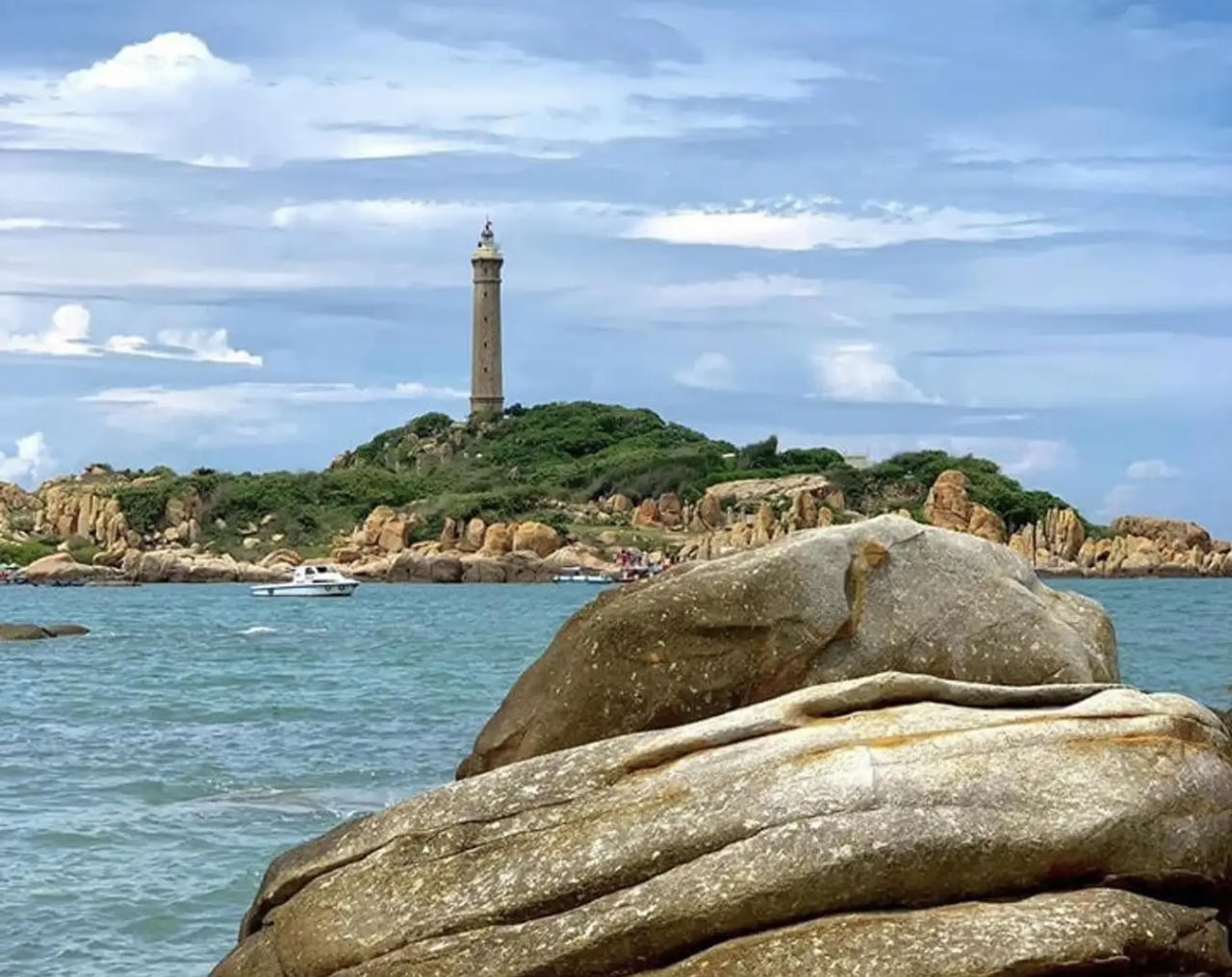 Du lịch Bình Thuận: Cơ hội cho phượng hoàng sải cánh