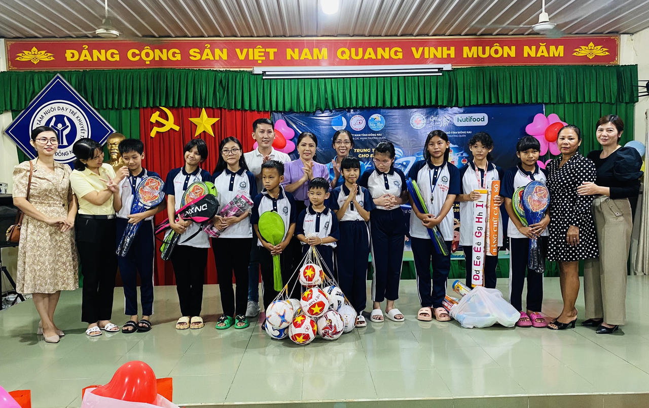 Ấm lòng 'Trung thu cho em' tại Trung tâm nuôi dạy trẻ khuyết tật tỉnh Đồng Nai